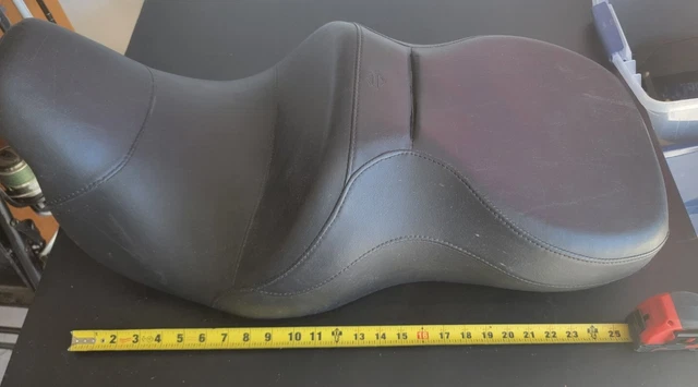 harley davidson seat 24688