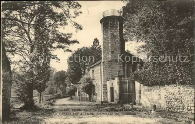 11699963 Varennes-Jarcy Vieille Tour de l'Abbaye de Jarcy Jeanne Comtesse de Tou