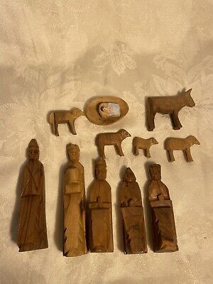 Hand Carved Primitive Wooden Nativity figures Scene 12 Pieces Olive wood? lot