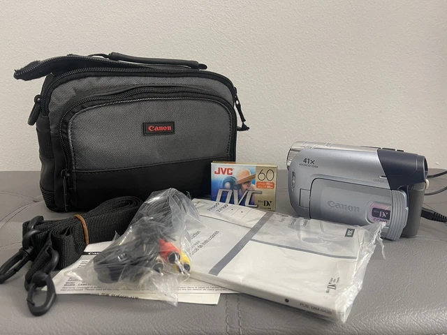 Canon ZR900 Mini DV Camcorder 41X Zoom Player Transfer Tapes + Bag And Cassette