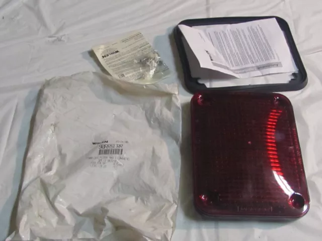 Whelen 900 Series Red Super LED,  90RR5FRR