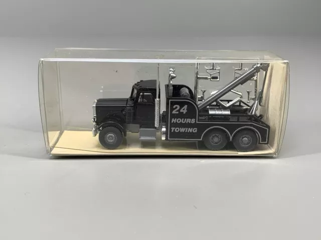 1:87 WIKING Abschleppwagen US-Truck  OVP / 2 W 631