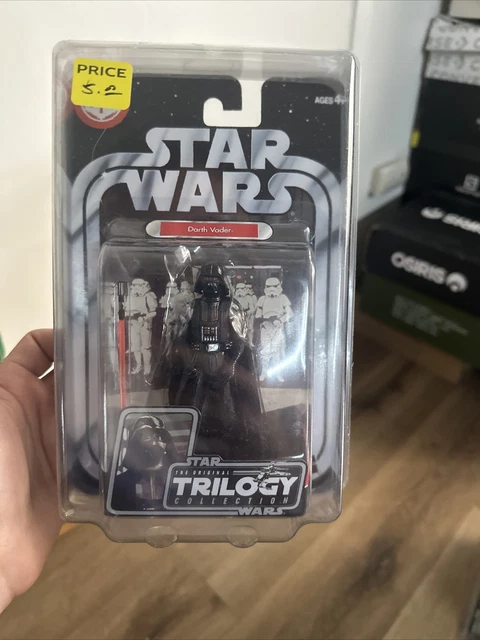 Star Wars The Black Series – Figurine Dark Vador 15 Cm – Inspirée De Un Nouvel Espoir – Articulations Multiples, Sabre Laser Inclus, Boîte Fenêtrée – Dès 4 Ans