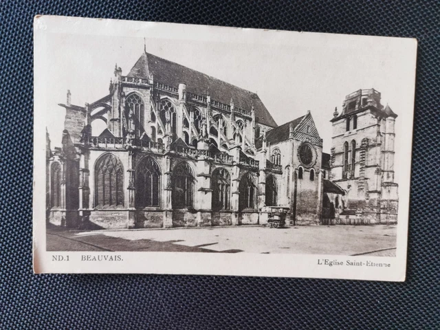 CPA 60 BEAUVAIS - L'Eglise Saint-Etienne