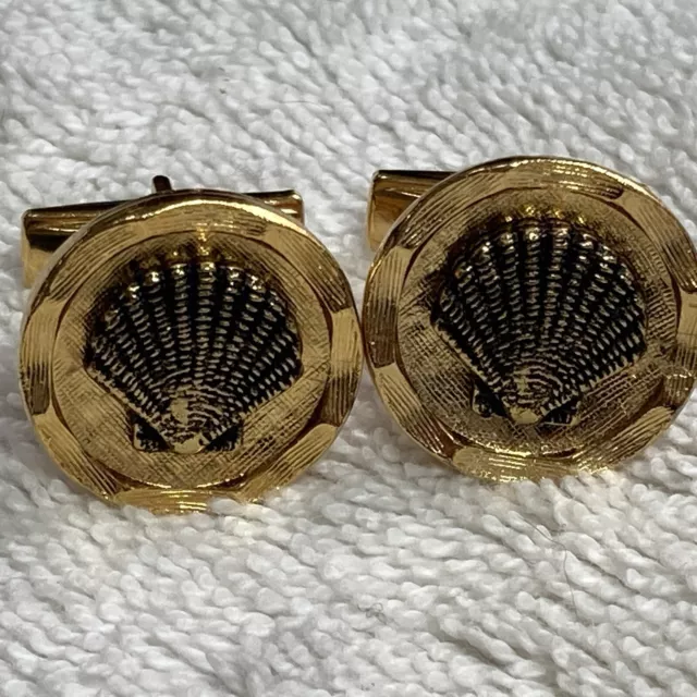 Vintage Shell Oil Co. Pair of Cufflinks Gold Tone, Black Accents