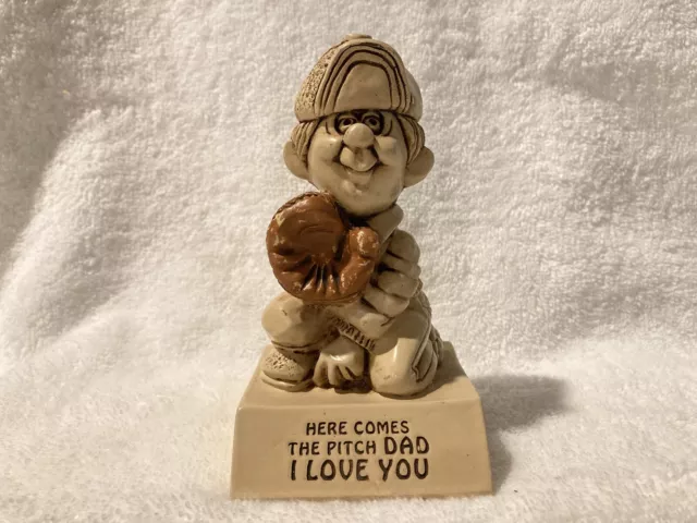 Paula Statue Here Comes The Pitch Dad I Love You 1970 W 172 Figurine 5" Tall