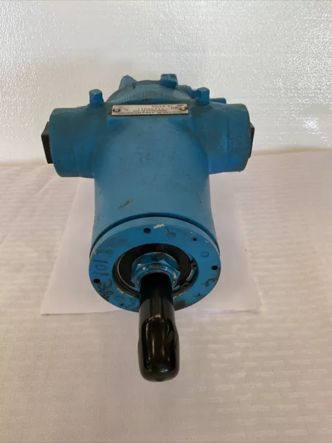 Viking Pump HL4195 Cast Iron Internal gear pump size: 1 1/2'' - Refurbished