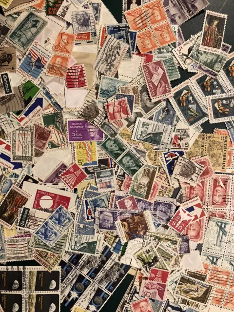 Large Lot Of US Stamps - Large Variety Of Used Stamps