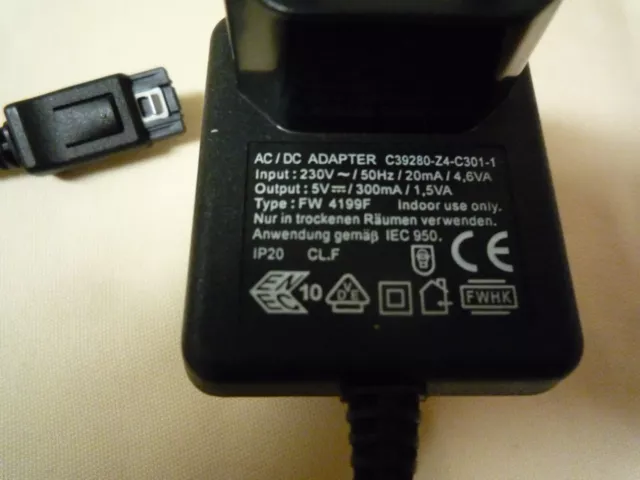 Original Netzteil AC/DC ADAPTOR C39280 Z4-C301-1 Output: 5V 300mA FW 4199F top