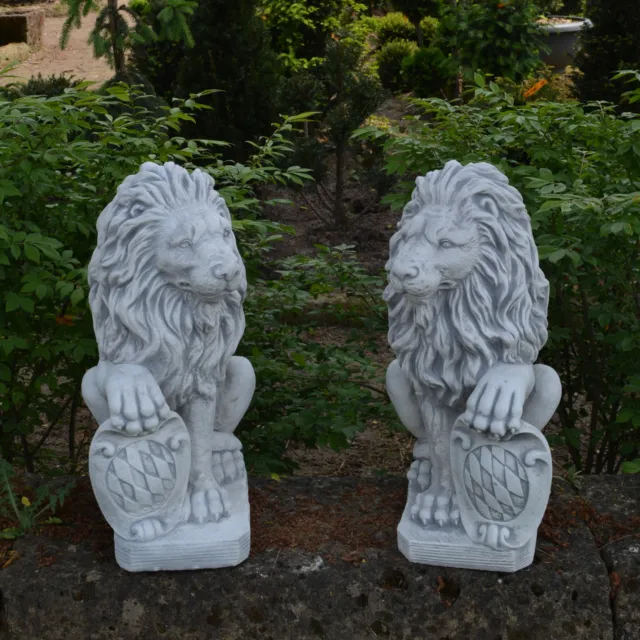 Offre : Grand Massif Pierre Lions Paire Avec Bouclier De fonte Résistant au Gel