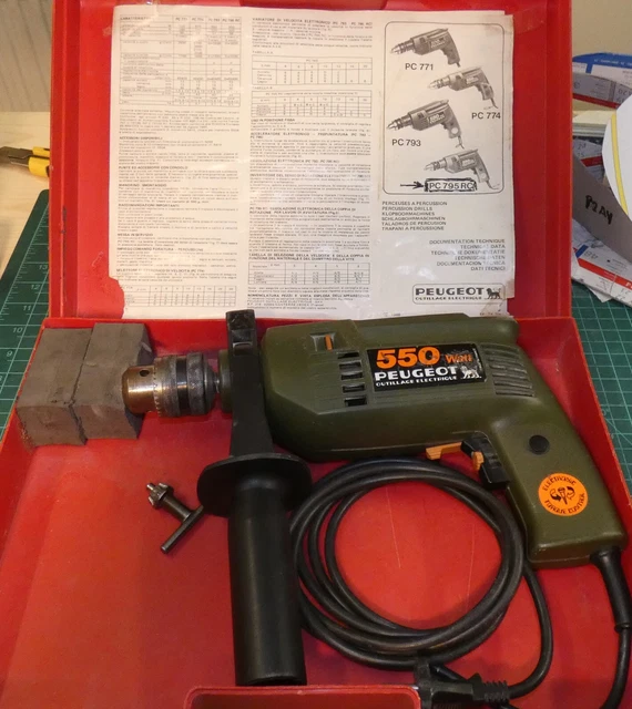 Perceuse à percussion PEUGEOT PC795 RC 550Watt