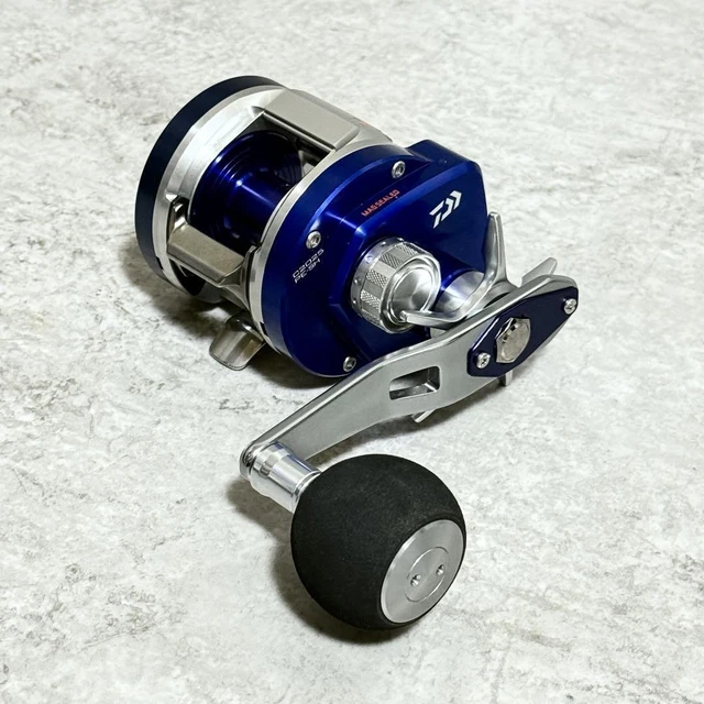 Moulinet toupie Daiwa 25 CALDIA LT5000-C du Japon neuf