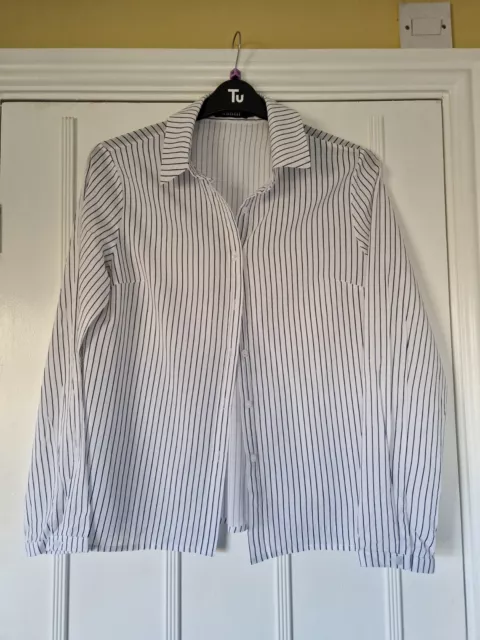 Ladies Nvy / White Striped Shirt Xl