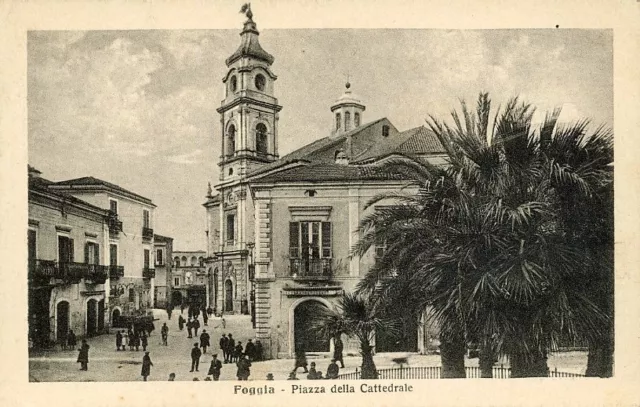 Cartolina Puglia Foggia Piazza della Cattedrale