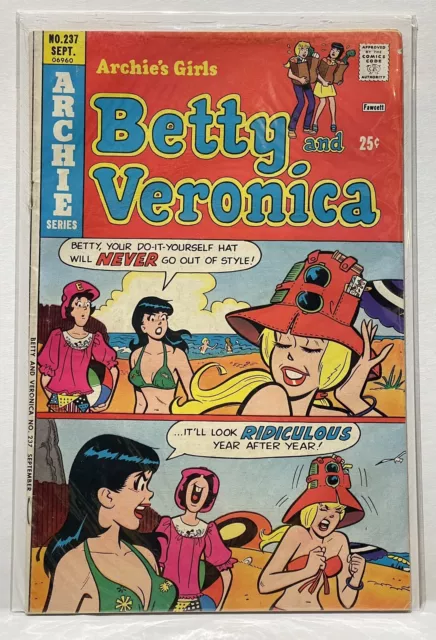 Betty And Veronica No 237 Beach Archie Series Sept 1975 Boarded Acidfee Sleeve