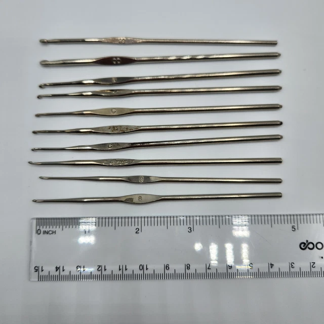 VINTAGE lot of 10 Boye Dama Metal Crochet Needles | Small sizes