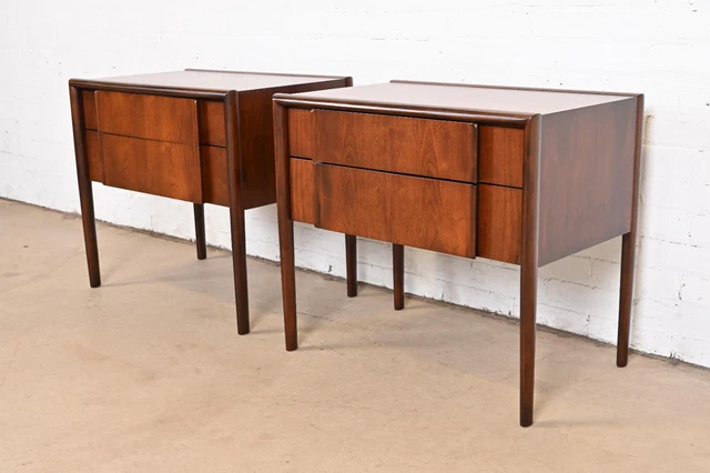 Barney Flagg for Drexel Parallel Mid-Century Modern Sculpted Walnut Nightstands