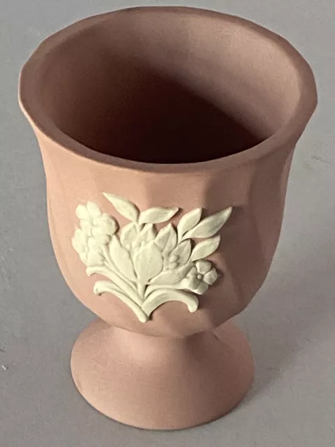 Vintage Wedgwood Jasperware Pink Swirled / Fluted Egg Cup