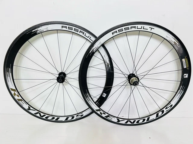 reynolds assault carbon clincher