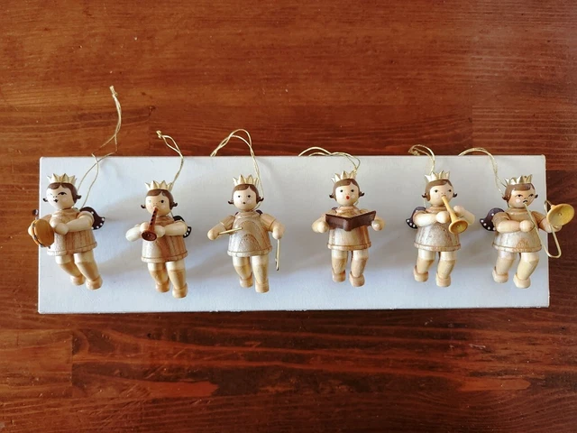 6 Schwebengel mit Krone aus dem Erzgebirge