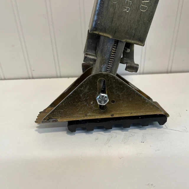 Bauer Level-Lad Ladder Leveling Feet