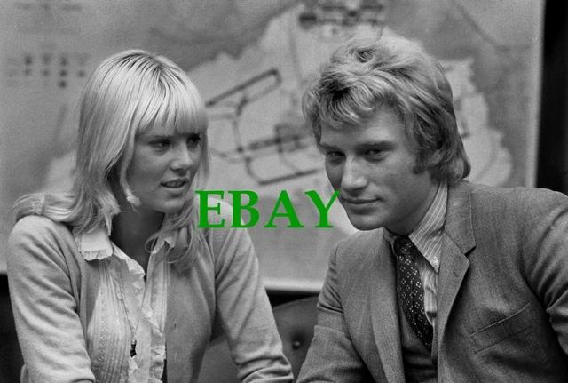 Photo Johnny Hallyday Et Sylvie Vartan – 1968, Tirage Neuf