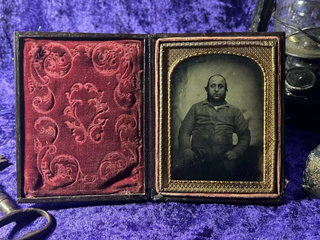 Large Antique 19th Century Ambrotype Photo Of a Gentleman In A Case, Victorian