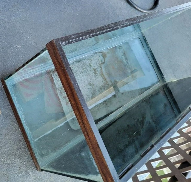 100 Gallon Aquarium Tank +EXTRAS !!!