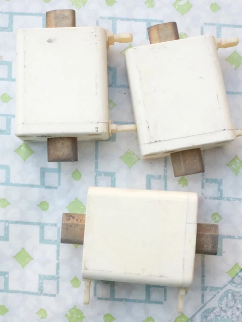 3x Legrand 16335 63A cartouche fusible à couteaux T00 gG/gL 500V lot de 3 7