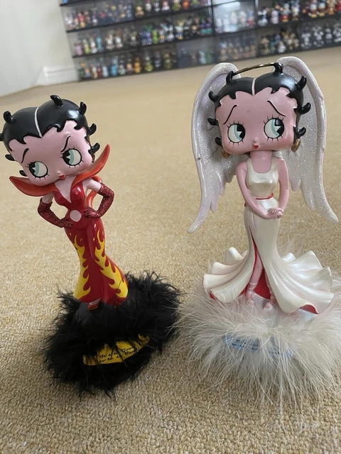 【中古】BETTY BOOP DEVIL ANGEL Betty Boop Angel/Devil Playing Cards with Collectible Tins