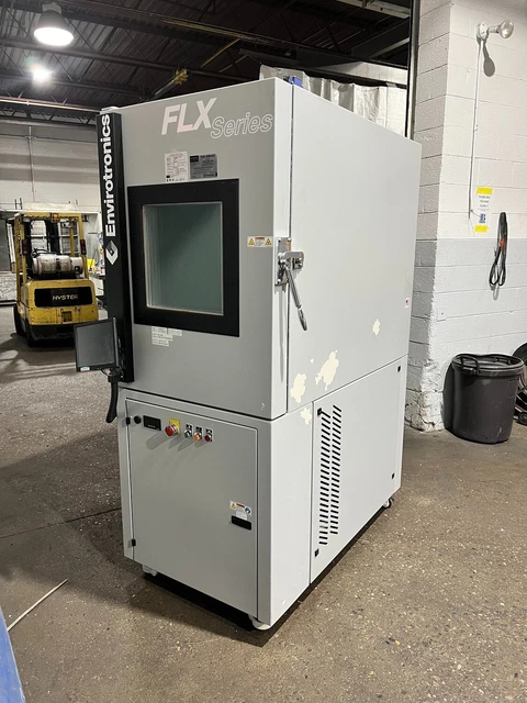 Used Weiss Envirotronics FLX300 Environmental Chamber Heat Cool & Humidity 2014 Used Weiss Envirotronics FLX300 Environmental Chamber Heat Cool & Humidity 2014
