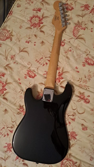 Squier by Fender HELLO KITTY Mini Stratocaster Black Electric Guitar USA Seller