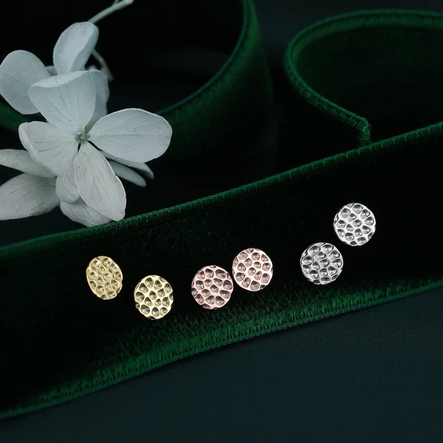 Small Pair of Hammered Disk Stud Earrings in Sterling Silver, hammered Coin stud