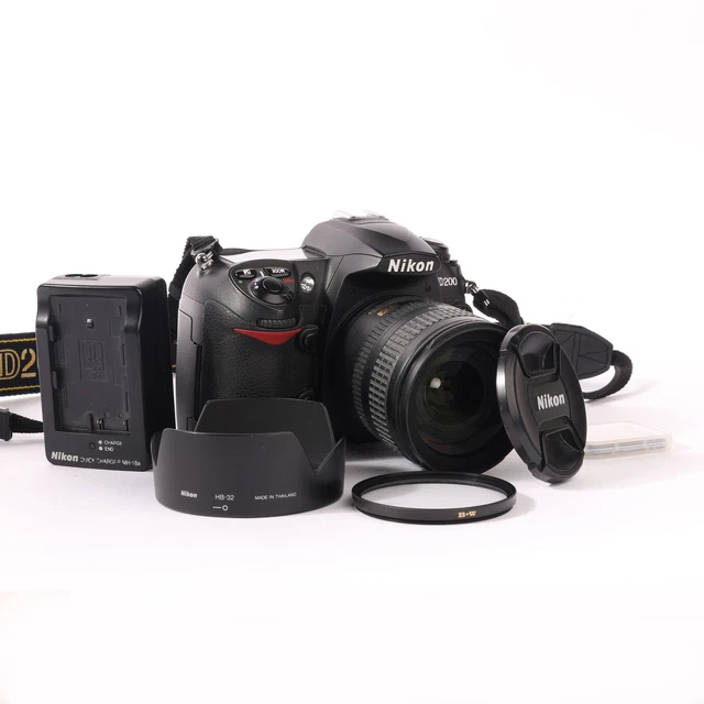 Nikon D200 AF S Nikkor 18-70mm 3.5-4.5G ED 8900 Auslösungen SHP 31933