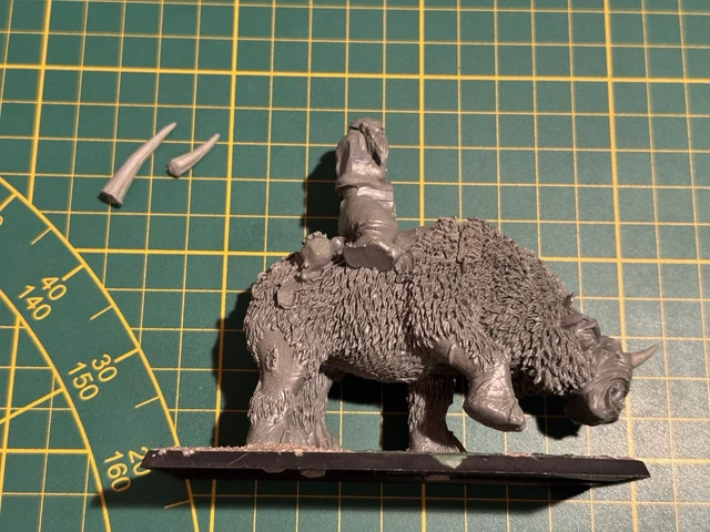 WARHAMMER FORGE OGRE Kingdoms Oger Königreiche Rhinox Resin Rare ...