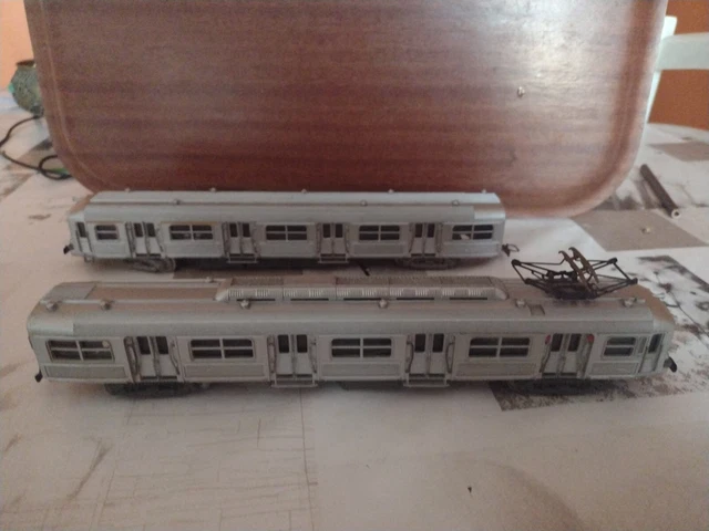 JOUEF HO RAME automotrice de banlieue inox 'BUDD' Locomotive + 2 wagons en boîte EUR 119,00