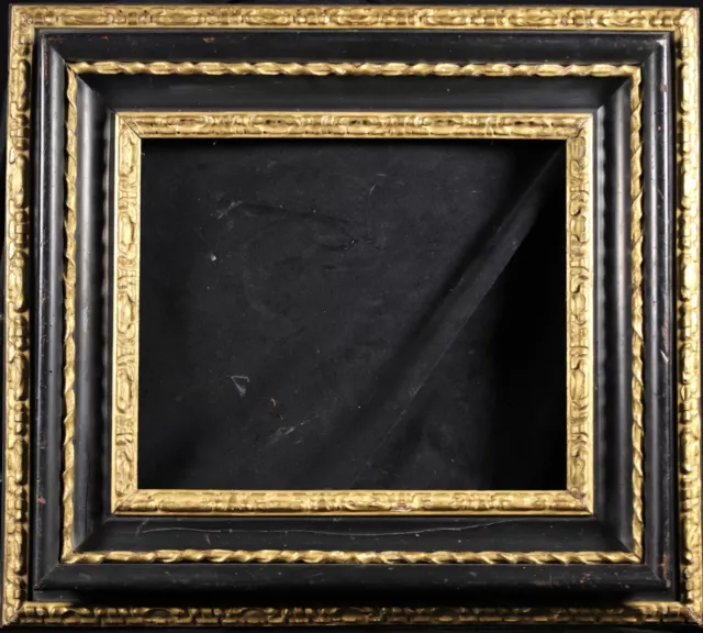 17th CENTURY ITALIAN EBONY GILT OLD MASTER PICTURE FRAME FITS 13 x 16 INCH WORK