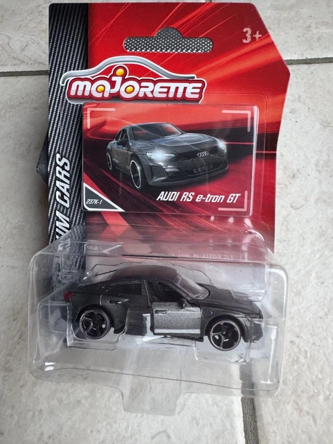 Majorette Premium Cars - Audi RS E-tron GT Rossa In Scala 1:64 Con Carta Da Collezione - Auto Giocattolo In Metallo Con Parti Apribili