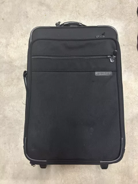 Briggs & Riley Baseline 22 inch Wheels Carry-On Expandable Black Ballistic Nylon