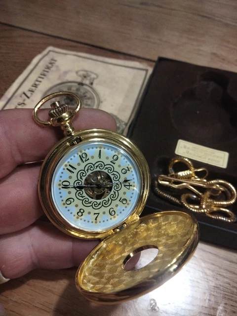 Montre Bracelet Ancienne Pierre Ricci Mécanique - Collection Dorée Et Argentée