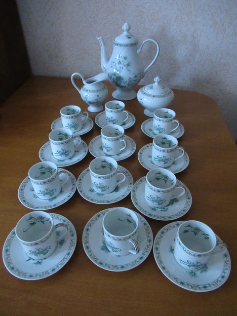 Limoges : Service À Café En Porcelaine Signé Bernardaud Modèle "Pékin "