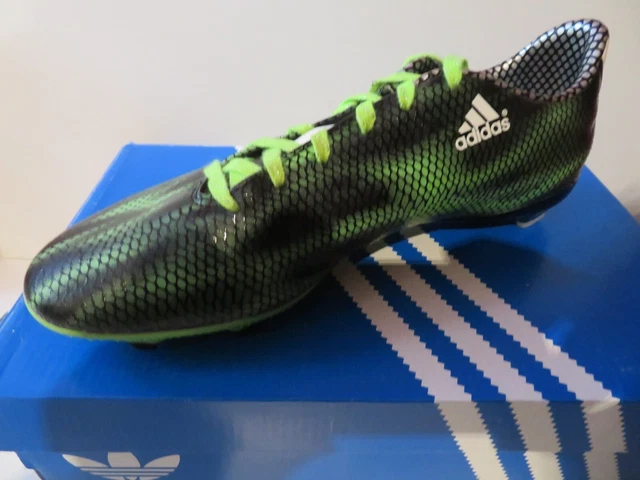 Chaussures de Foot ADIDAS F10 SPORT Couleur  Noir Vert et Blanc Pointure. 42,5