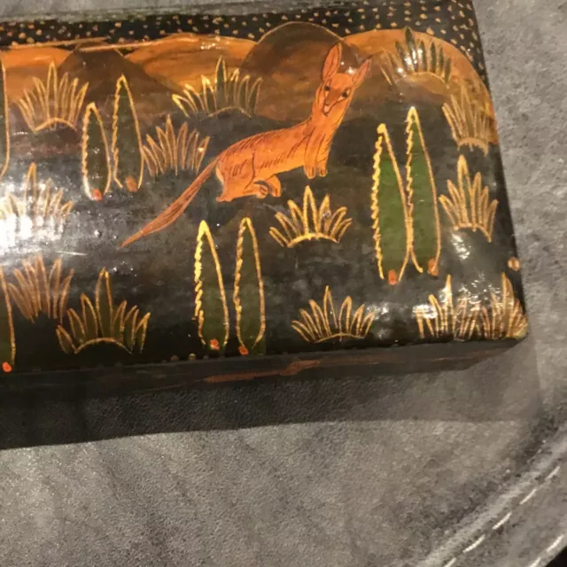 Vintage black lacquer box with hand painted antelopes & wolf gold embellishment 3