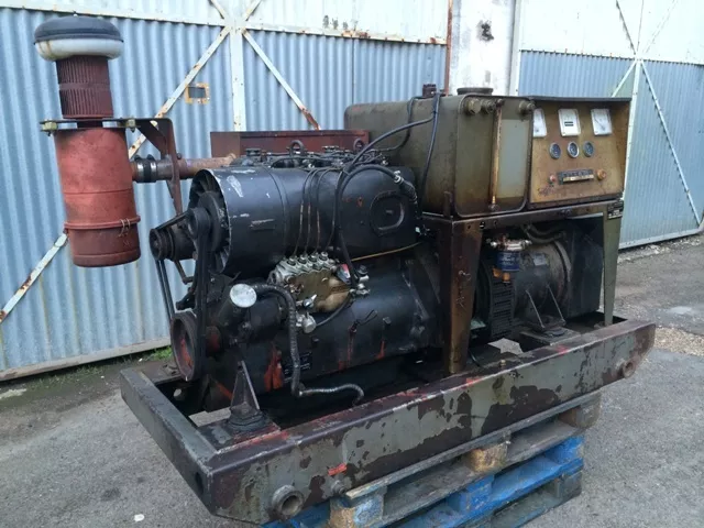 Groupe électrogène Alsthom 32 kva sur skid.