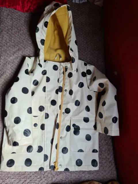 George girls' cream/black polka-dot raincoat with hood (3-4 years)