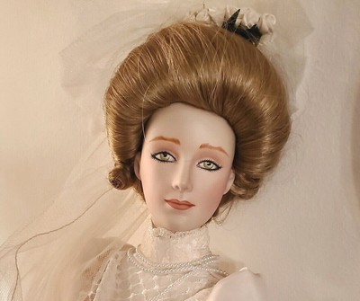 Beautiful 1987 Gibson Girl Franklin Mint Heirloom Bride, Porcelain Doll, 22