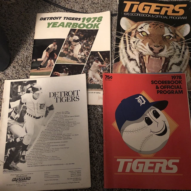 VINTAGE DETROIT TIGERS YEARBOOK AND 3 PROGRAMS LOT 1978 YB & 76-78 Score Books