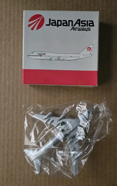 JAL JAPAN AIRLINES Boeing 747 Schabak 1:600 Scale Diecast Aircraft