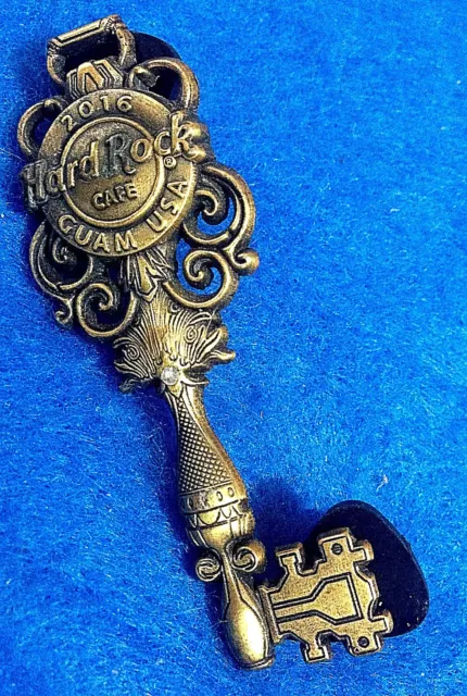 GUAM USA ANTIQUE VICTORIAN BRONZE SKELETON KEY SERIES 2016 Hard Rock Cafe PIN