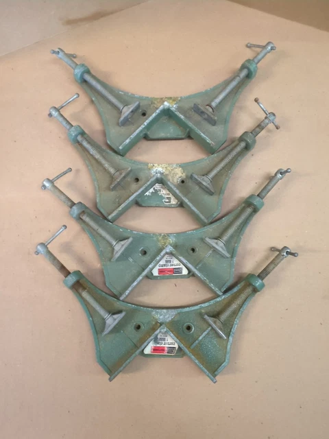 4 Sears Craftsman Corner Clamps, Four 9-6666 & 1 Corner Miter Clamp Saw Guide